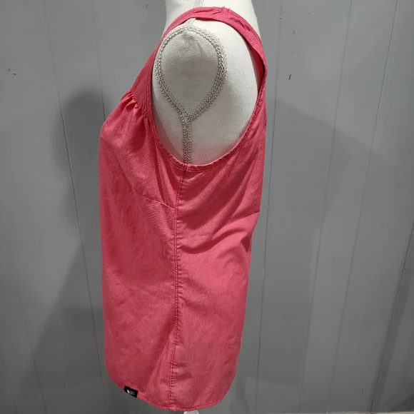 The North Face Woven Breeze Back Tank Tops Rose Red Womens Sz M - Picture 2 of 5